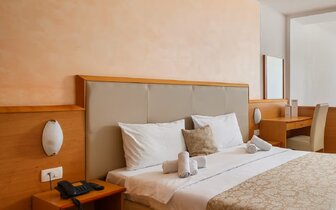 Hotel Narcis - izba - autobusový zájazd CK Turancar - Chorvátsko, Istria, Rabac