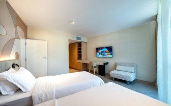 Zenith - izba - letecký a autobusový zájazd CK Turancar - Bulharsko, Slnečné pobrežie