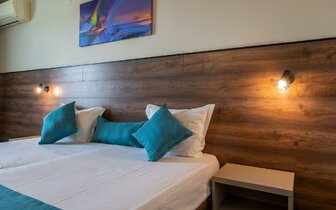 Hotel Belitsa - izba - letecký a  autobusový zájazd CK Turancar - Bulharsko stredisko  Primorsko Hotel Belitsa - izba - letecký a  autobusový zájazd CK Turancar - Bulharsko stredisko  Primorsko