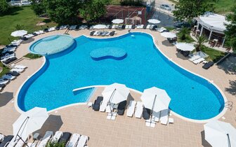 Hotel Belitsa - bazén - letecký a  autobusový zájazd CK Turancar - Bulharsko stredisko  Primorsko Hotel Belitsa - bazén - letecký a  autobusový zájazd CK Turancar - Bulharsko stredisko  Primorsko