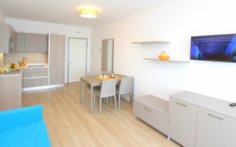 zájazdy individuálnou a autobusovou dopravou do Talianska - BIBIONE - apartmánový dom MERIS - CK TURANCAR