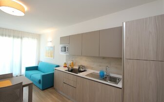 zájazdy individuálnou a autobusovou dopravou do Talianska - BIBIONE - apartmánový dom MERIS - CK TURANCAR