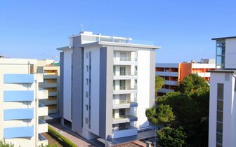 zájazdy individuálnou a autobusovou dopravou do Talianska - BIBIONE - apartmánový dom MERIS - CK TURANCAR