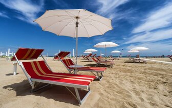 zájazdy individuálnou a autobusovou dopravou do Talianska - BIBIONE - apartmánový dom MERIS - CK TURANCAR