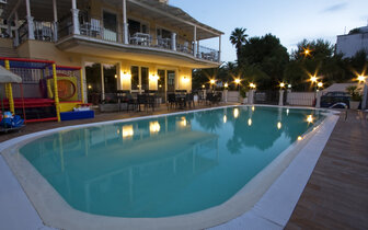 Hotel Mocambo - hotel - zájazd vlastnou dopravou CK Turancar - Taliansko, Palmová riviéra, San Benedetto del Tronto