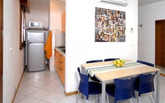 apartmánový dom Vila Anna blízko pláže, zájazdy autobusovou a individuálnou dopravou CK TURANCAR do Talianska, Bibione