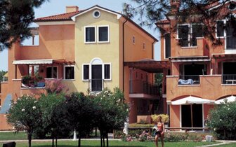 Campiello del Solle apartmánový dom s bazénom, zájazdy CK TURANCAR individuálnou a autobusovou dopravou do Talianska, Bibione