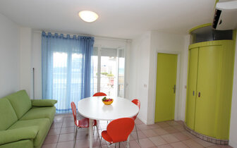 Rezidencia ADRIATICO priamo na pláži v BIBIONE SPIAGGIA, zájazdy autobusovou a individuálnou dopravou do Talianska CK TURANCAR