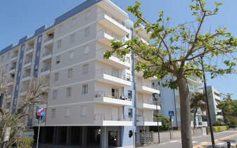 Rezidencia ADRIATICO priamo na pláži v BIBIONE SPIAGGIA, zájazdy autobusovou a individuálnou dopravou do Talianska CK TURANCAR