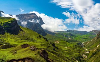 CK Turancar, letecké poznávacie zájazdy, Azerbajdžan - krajina ohňa