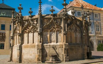 CK Turancar, autobusový poznávací zájazd, Česká Republika, České pamiatky UNESCO, Kutná Hora - kamenná fontána CK Turancar, autobusový poznávací zájazd, Česká Republika, České pamiatky UNESCO, Kutná Hora - kamenná fontána
