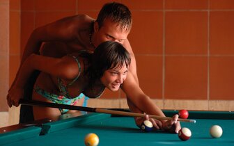 Hotel Elegance International - biliard - letecký zájazd CK Turancar - Marmaris, Turecko