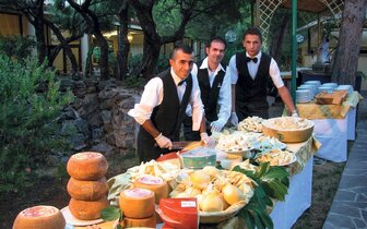 Club Esse Palmasera - jedalen - letecký zájazd CK Turancar - Taliansko - Sardínia