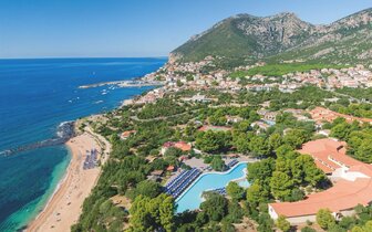 Club Esse Palmasera - plaz - letecký zájazd CK Turancar - Taliansko - Sardínia