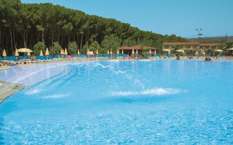 Hotel Nicotera Beach - bazén - letecký zájazd CK Turancar - Taliansko - Kalábria - Nicotera Marina