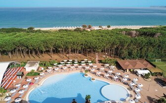 Hotel Nicotera Beach - bazén - letecký zájazd CK Turancar - Taliansko - Kalábria - Nicotera Marina