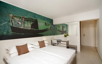 Hotel Neptun - Chorvátsko - Tučepi - zájazd CK Turancar