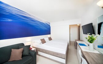 Hotel Neptun - Chorvátsko - Tučepi - zájazd CK Turancar