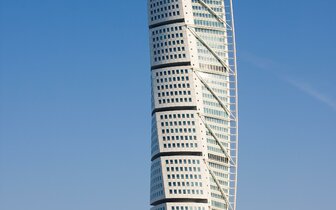 CK Turancar, autobusový poznávací zájazd, Škandinávsky okruh, Švédsko, Malmo, Turning Torso mrakodrap CK Turancar, autobusový poznávací zájazd, Škandinávsky okruh, Švédsko, Malmo, Turning Torso mrakodrap