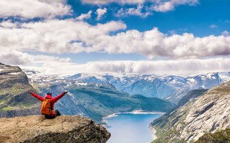 CK Turancar, autobusový poznávací zájazd, Škandinávsky okruh, Nórsko, Lysefjord Preikestolen CK Turancar, autobusový poznávací zájazd, Škandinávsky okruh, Nórsko, Lysefjord Preikestolen