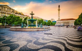 CK Turancar, Letecký poznávací zájazd, Portugalsko, Lisabon - portugalský labyrint, námestie Rossio CK Turancar, Letecký poznávací zájazd, Portugalsko, Lisabon - portugalský labyrint, námestie Rossio