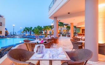 Hotel Porto Platanias Beach - á la carte reštaurácia - letecký zájazd CK Turancar - Kréta, Platanias