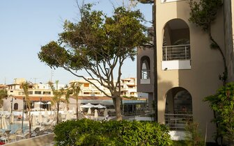 Porto Platanias Village - hotel - letecký zájazd CK Turancar - Kréta, Chania