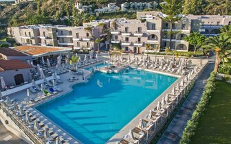 Porto Platanias Village - hotel - letecký zájazd CK Turancar - Kréta, Chania