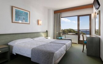 hotel Becerly Playa - dvojlôžková izba - letecký zájazd od CK Turancar - Malorka, Paguera