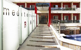 hotel MLL Mediterranean Bay - vstup do hotela - letecký zájazd od CK Turancar - Malorka, El Arenal