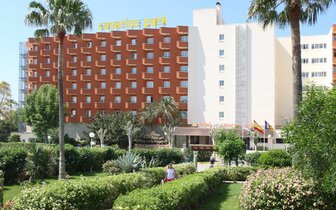 hotel HSM Canarios Park - hlavná budova - letecký zájazd od CK Turancar - Malorka, Calas de Mallorca