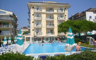 Hotel Florida v Lido di Jesolo, zájazdy autobusovou a individuálnou dopravou CK TURANCAR