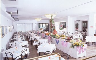 Hotel Heron v Lido di Jesolo, zájazdy autobusovou a individuálnou dopravou CK TURANCAR