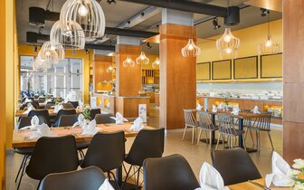 Hotel Melia Sunny Beach - reštaurácia - letecký zájazd CK Turancar - Bulharsko, Slnečné pobrežie Hotel Melia Sunny Beach - reštaurácia - letecký zájazd CK Turancar - Bulharsko, Slnečné pobrežie