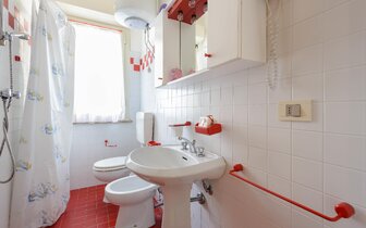 Apartmánový dom Casa Gugliemo e Anna v Lignano Sabbiadoro, dovolenka autobusom alebo individuálnou dopravou CK TURANCAR