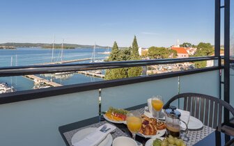 Hotel Ilirija - zájazd CK Turancar - Chorvátsko - Biograd na Moru