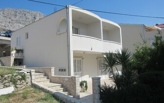 Vila Vukovič Davor - apartmány (budova č.2) - autobusový zájazd CK Turancar - Chorvátsko - Omiš (Duće)