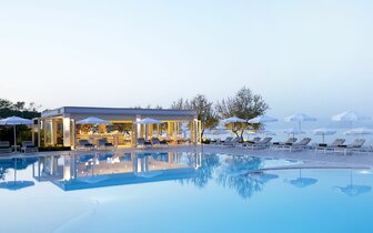 Hotel Mayor Capo di Corfu -  letecký zájazd CK Turancar