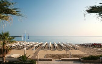 Hotel Aquila Porto Rethymno-pláž-letecký zájazd CK Turancar-Kréta-Anissaras