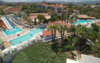 Hotel Rethymno Mare - letecký pohľad - letecká doprava CK Turancar - Kréta, Skaleta