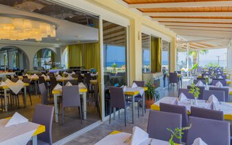 Hotel Rethymno Mare - reštaurácia - letecká doprava CK Turancar - Kréta, Skaleta