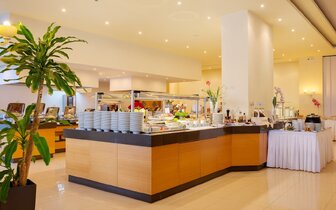 Hotel  Apollo Blue - reštaurácia - letecký zájazd CK Turancar - Faliraki, Rodos Hotel  Apollo Blue - reštaurácia - letecký zájazd CK Turancar - Faliraki, Rodos