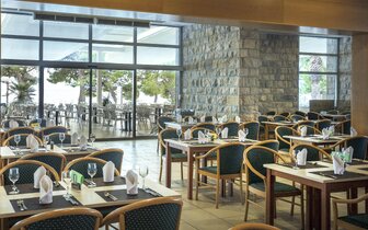 Hotel Alga - Chorvátsko - Tučepi - zájazd CK Turancar