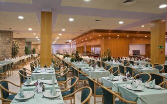 Hotel Alga - Chorvátsko - Tučepi - zájazd CK Turancar