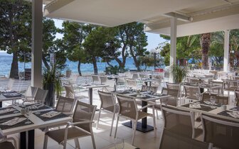 Hotel Alga - Chorvátsko - Tučepi - zájazd CK Turancar