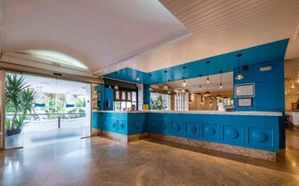 Checkin Garbí - recepcia - letecký zájazd CK Turancar - Španielsko, Calella