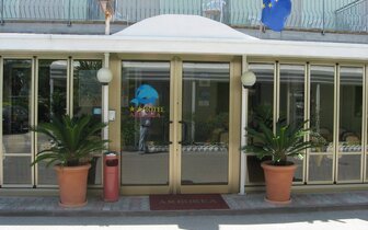 Hotel Arborea, Lido di Jesolo, pobyty autobusovou a individuálnou dopravou do Talianska, CK TURANCAR