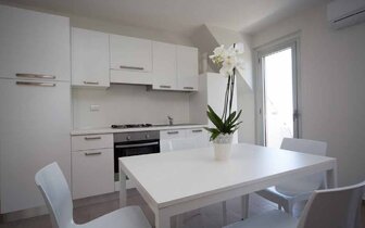 Palazzina Cala Luna - apartmán suita B - zájazd vlastnou dopravou CK Turancar - Taliansko, Palmová riviéra, San Benedetto del Tronto