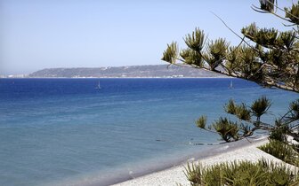 Hotel Sunshine Rhodes-pláž-letecký zájazd CK Turancar-Rodos