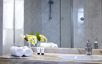 Hotel Sunshine Rhodes-kúpelňa-letecký zájazd CK Turancar-Rodos